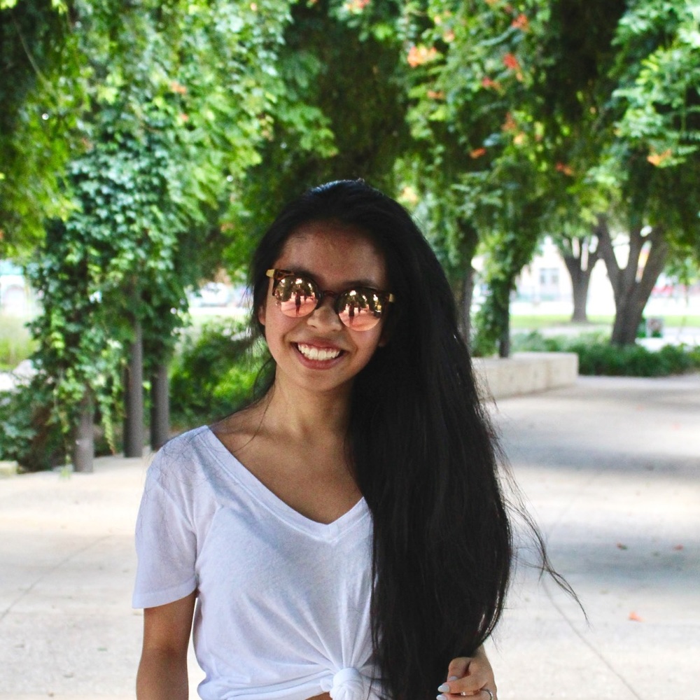 Meet your Posher, Claire